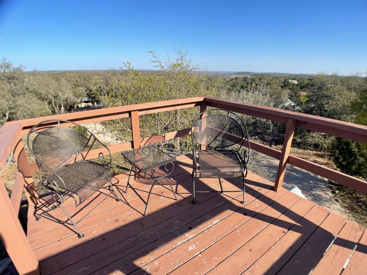 Walnut Canyon Cabins Fredericksburg Exterior photo